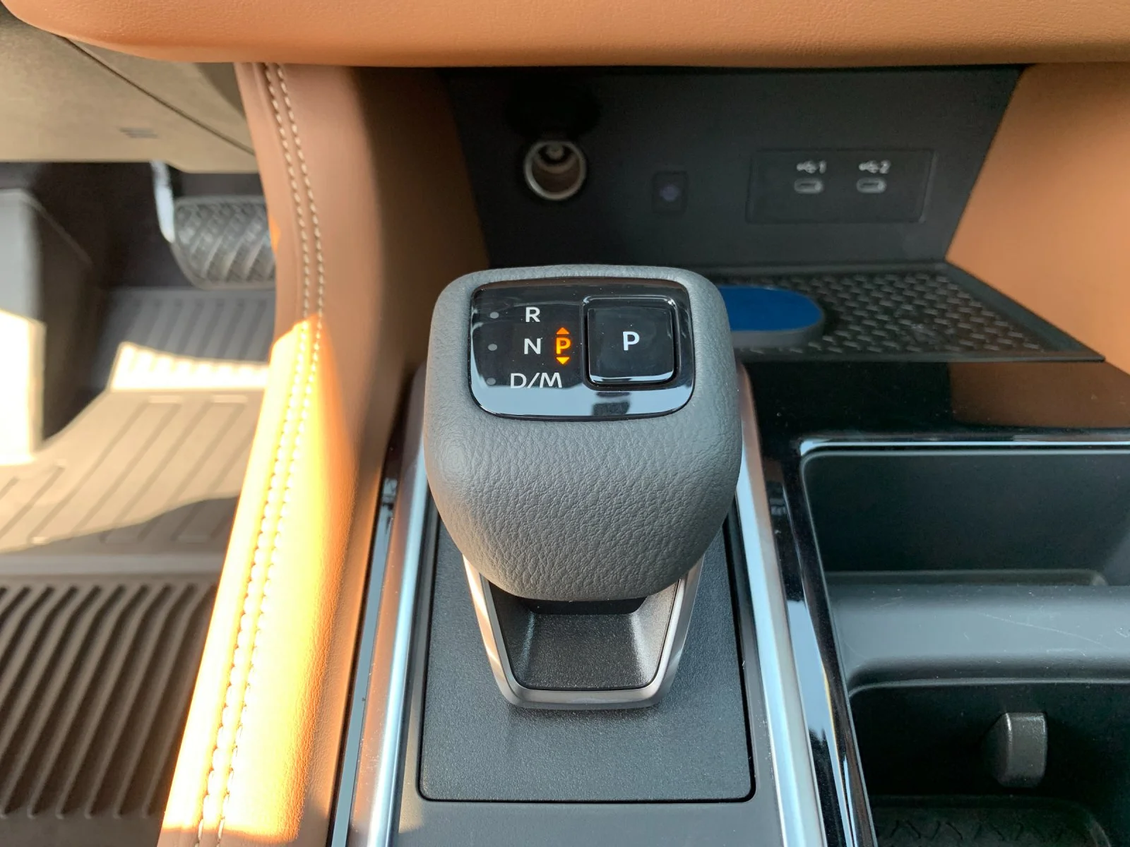 New 2026 Everest White Pearl TriCoat Nissan Platinum image 24