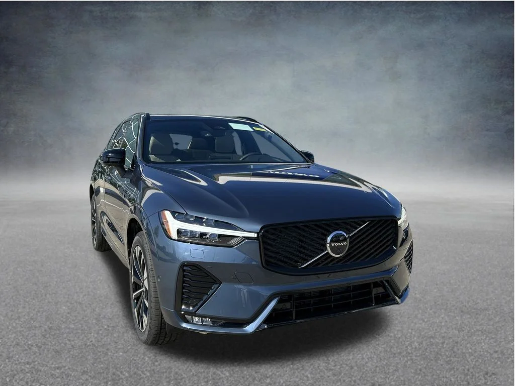 2026 Volvo XC60 Plus
