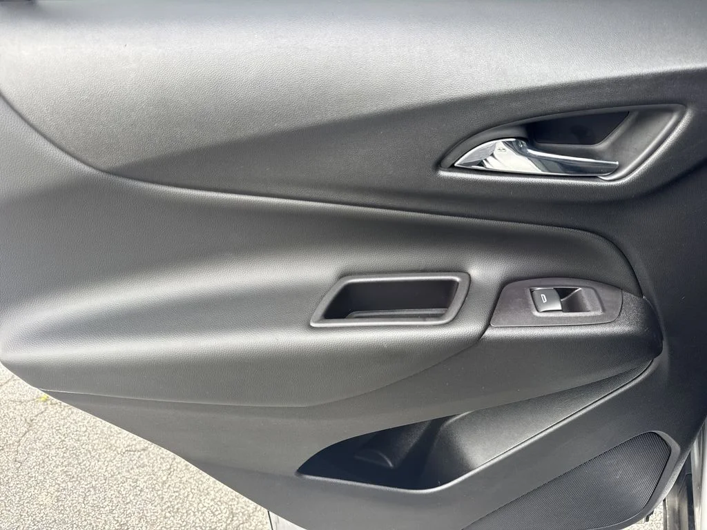Used 2020 Silver Chevrolet LT image 21