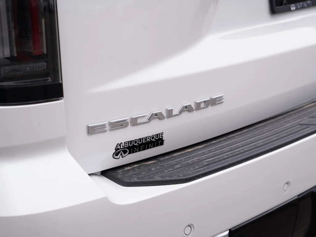 Used 2025 Crystal White Tricoat Cadillac 4WD Premium Luxury image 9