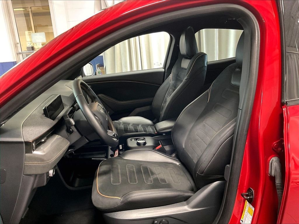Used 2022 Red Ford GT image 10