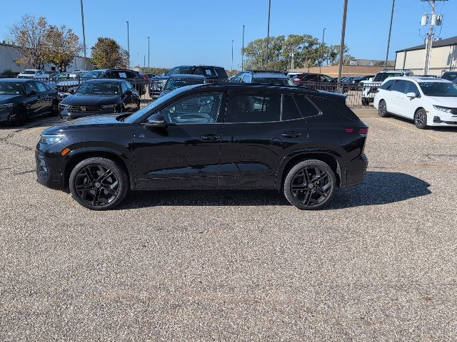Used 2025 Deep Black Pearl Volkswagen 2.0T SE R-Line Black image 2
