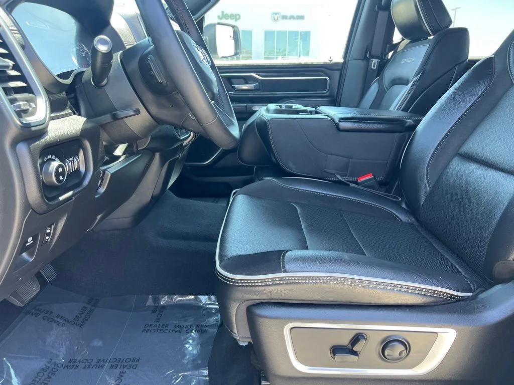 Used 2025 White Ram Laramie image 21