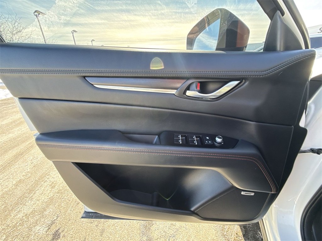 2024 MAZDA CX-5 - Image 12