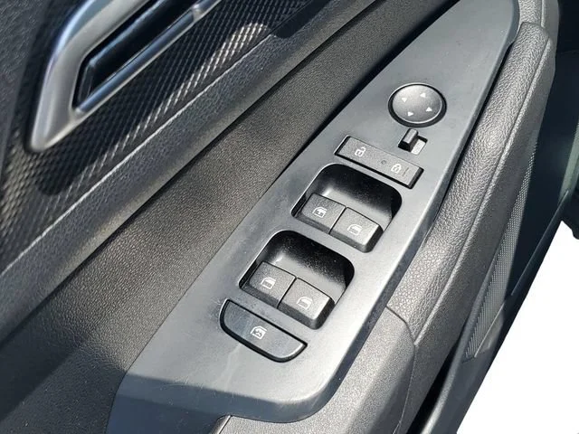 Used 2023 Gravity Gray Kia LX image 9