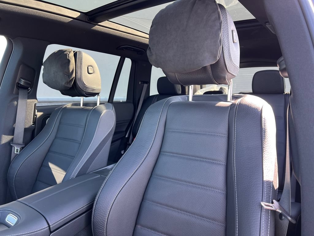 New 2026 MANUFAKTUR Silicon Grey Mercedes-Benz GLS450 image 54
