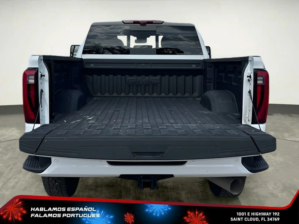 Used 2025 Summit White GMC Denali image 17