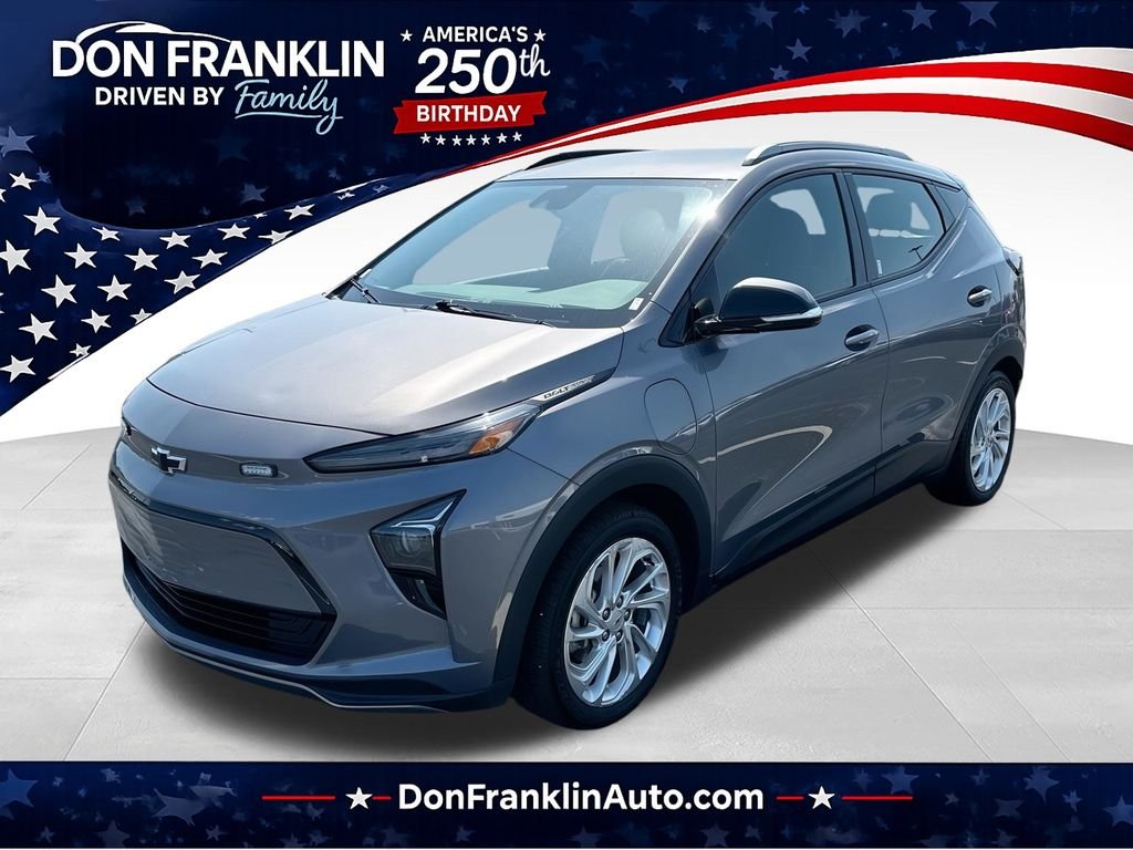 Used 2023 Gray Chevrolet LT image 1