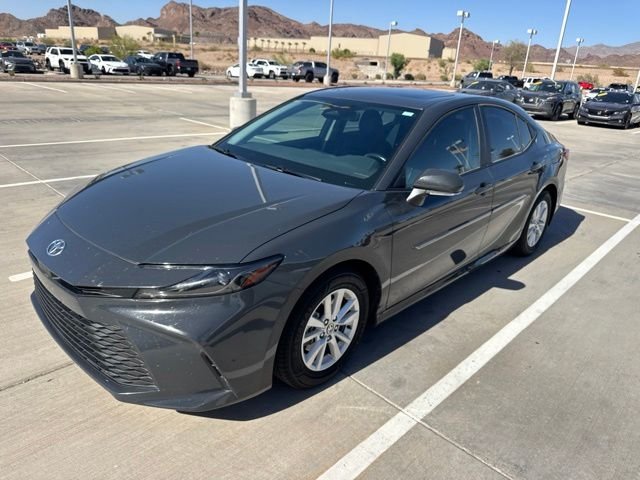 Used 2025  Toyota LE image 1