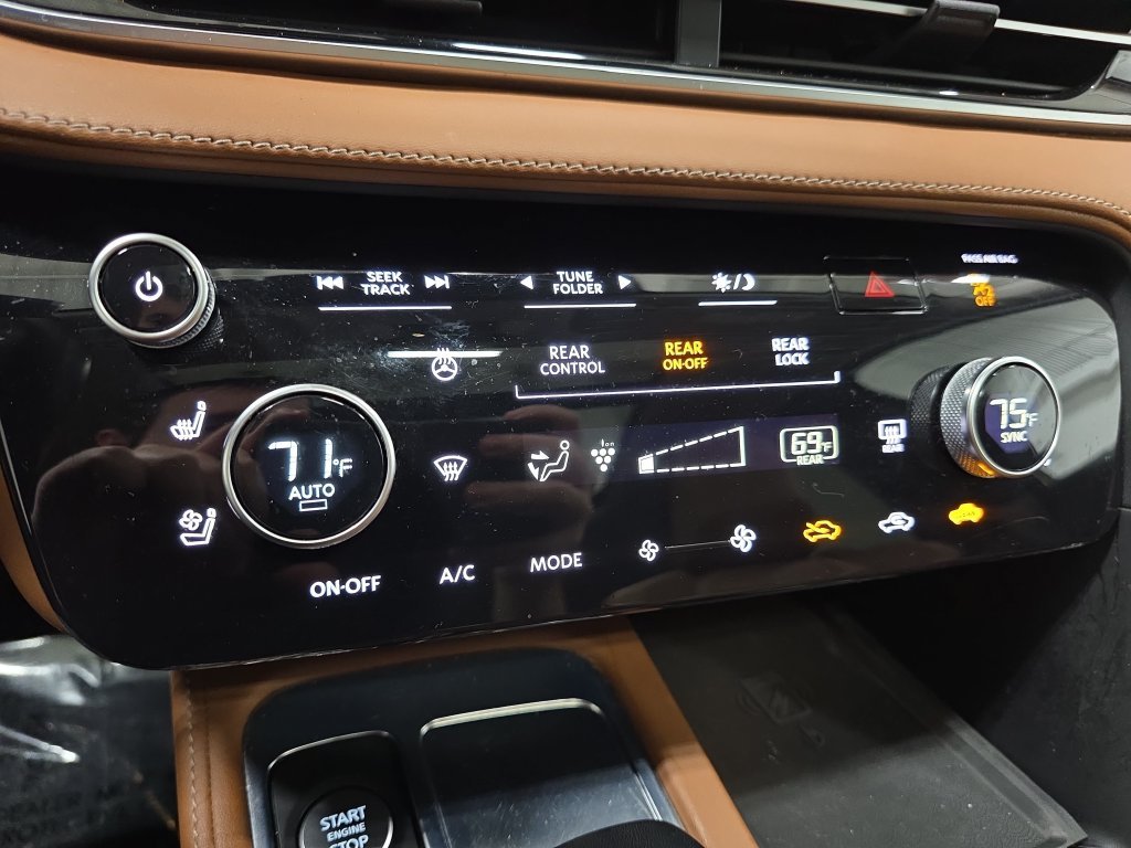 Certified Used 2023 Mineral Black INFINITI Sensory image 20