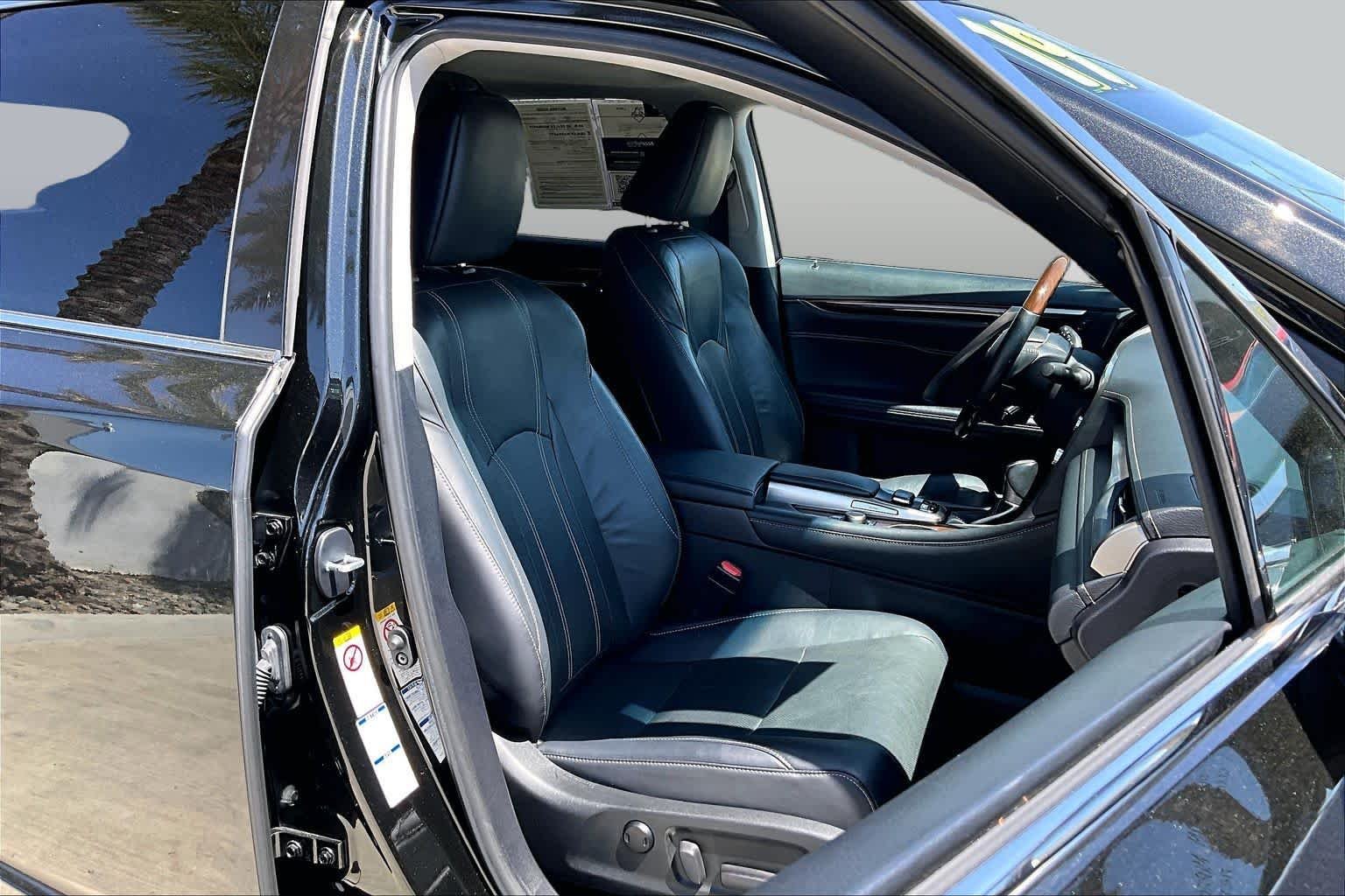 Used 2019 Caviar Lexus  image 8