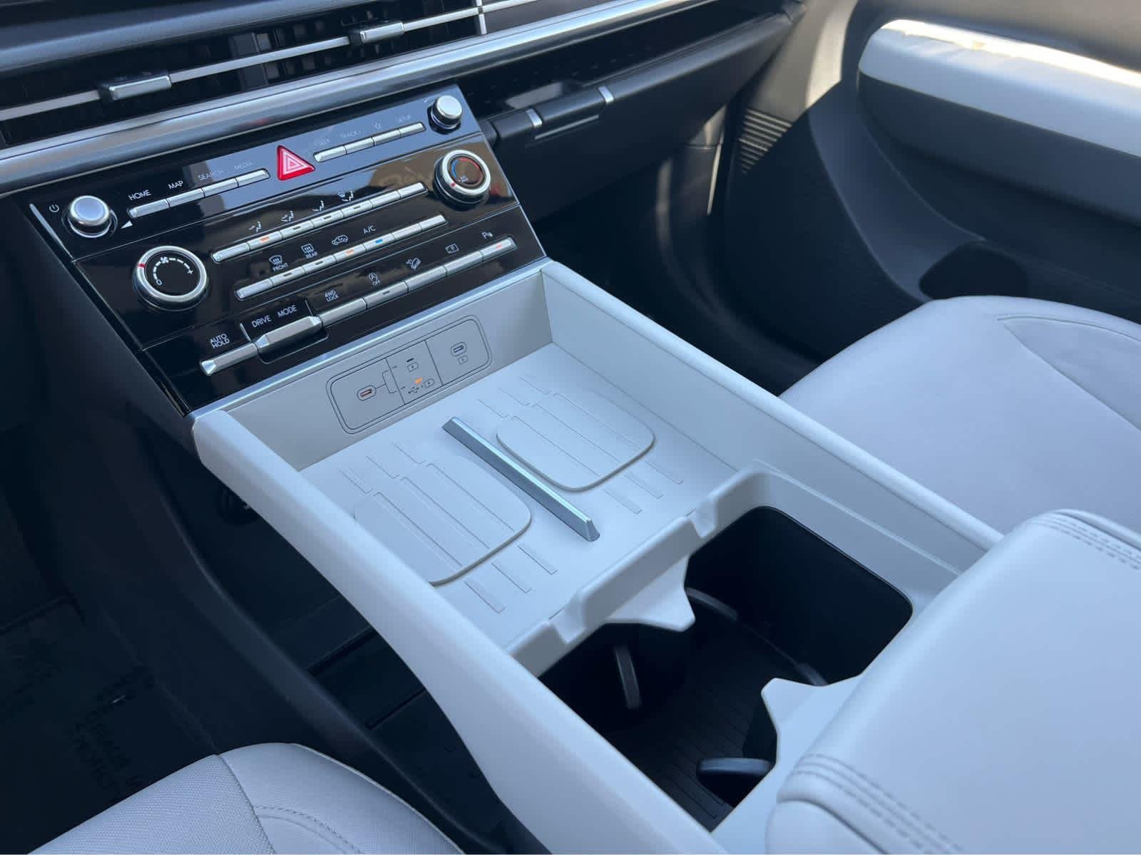 New 2026 Serenity White Hyundai SE AWD image 37