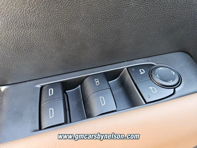 2025 GMC Canyon AT4 - Photo 16