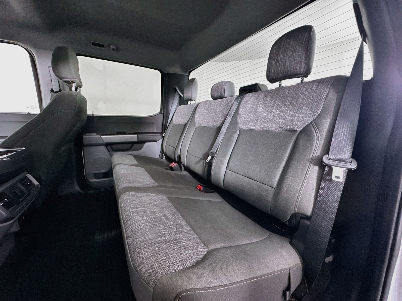 Used 2022 Silver Ford XLT image 24