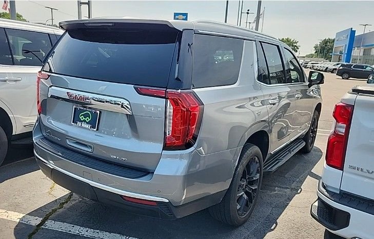 Used 2023 Silver GMC SLT image 2