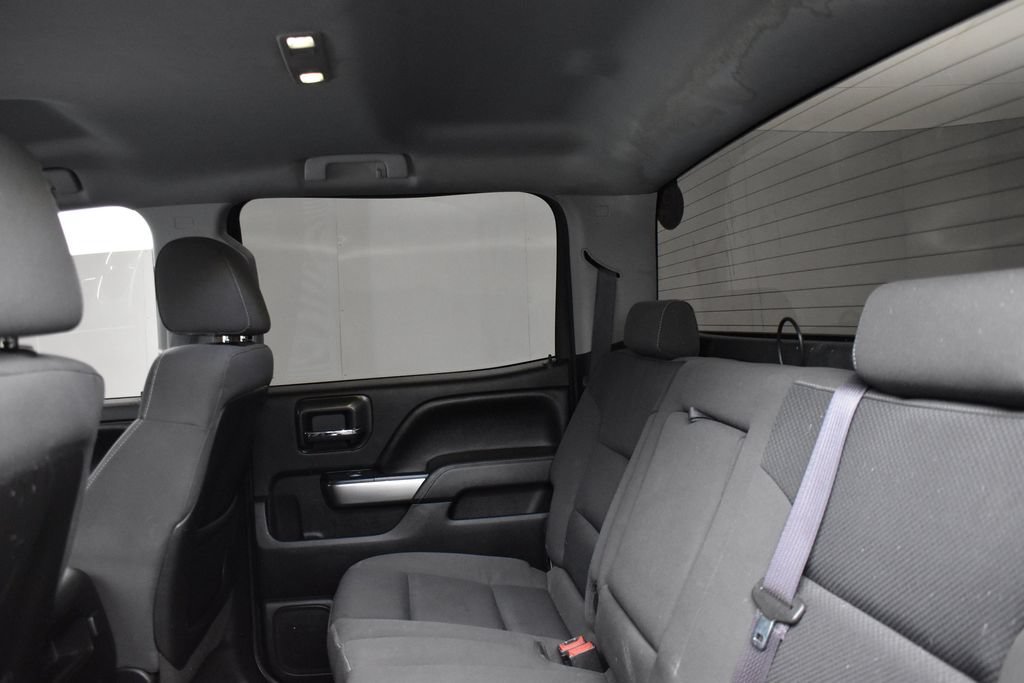 Used 2015 Black Chevrolet LT image 8