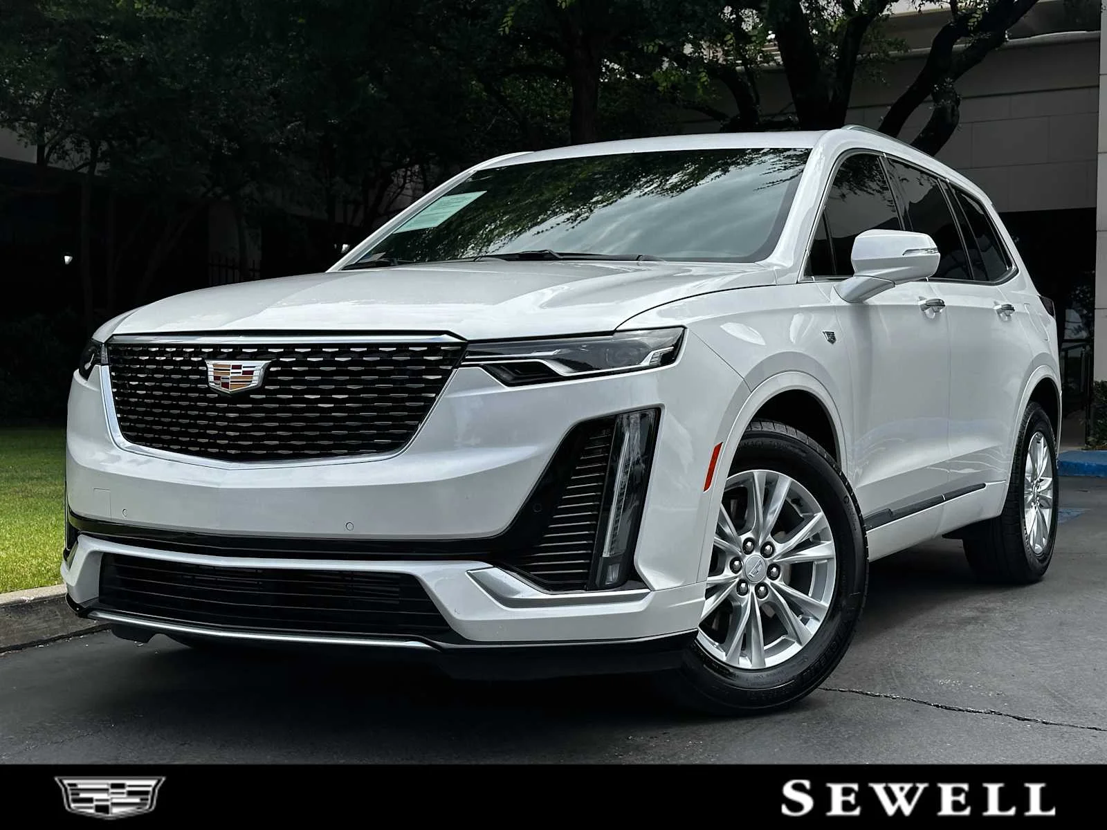 2025 Cadillac XT6