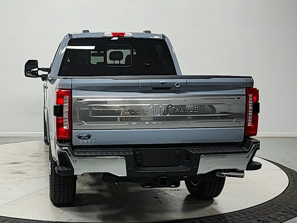 New 2026 Gray Ford King Ranch image 7