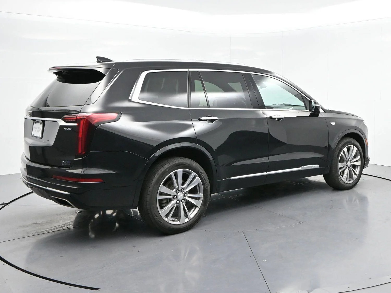 Used 2024 Stellar Black Metallic Cadillac Premium Luxury image 7