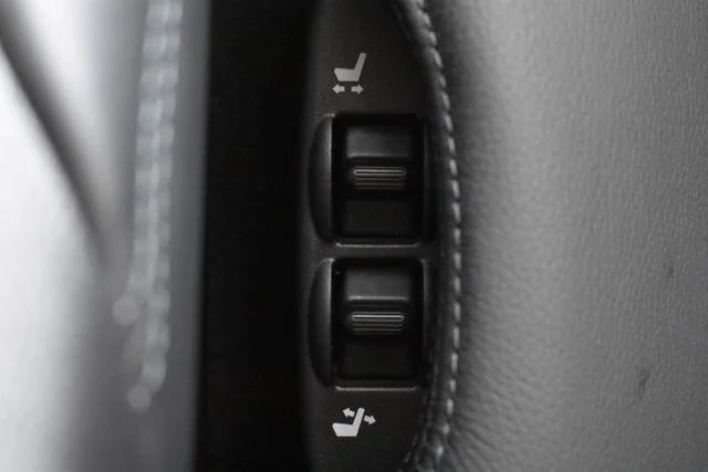 Used 2024 Gray Nissan Performance image 18