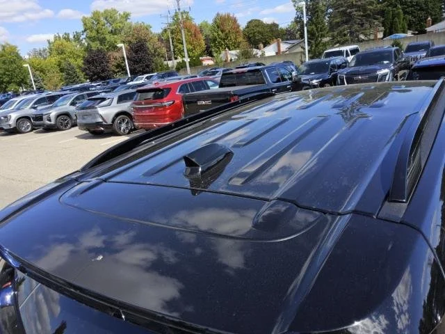 Used 2026 Mosaic Black Metallic Chevrolet Z71 image 7