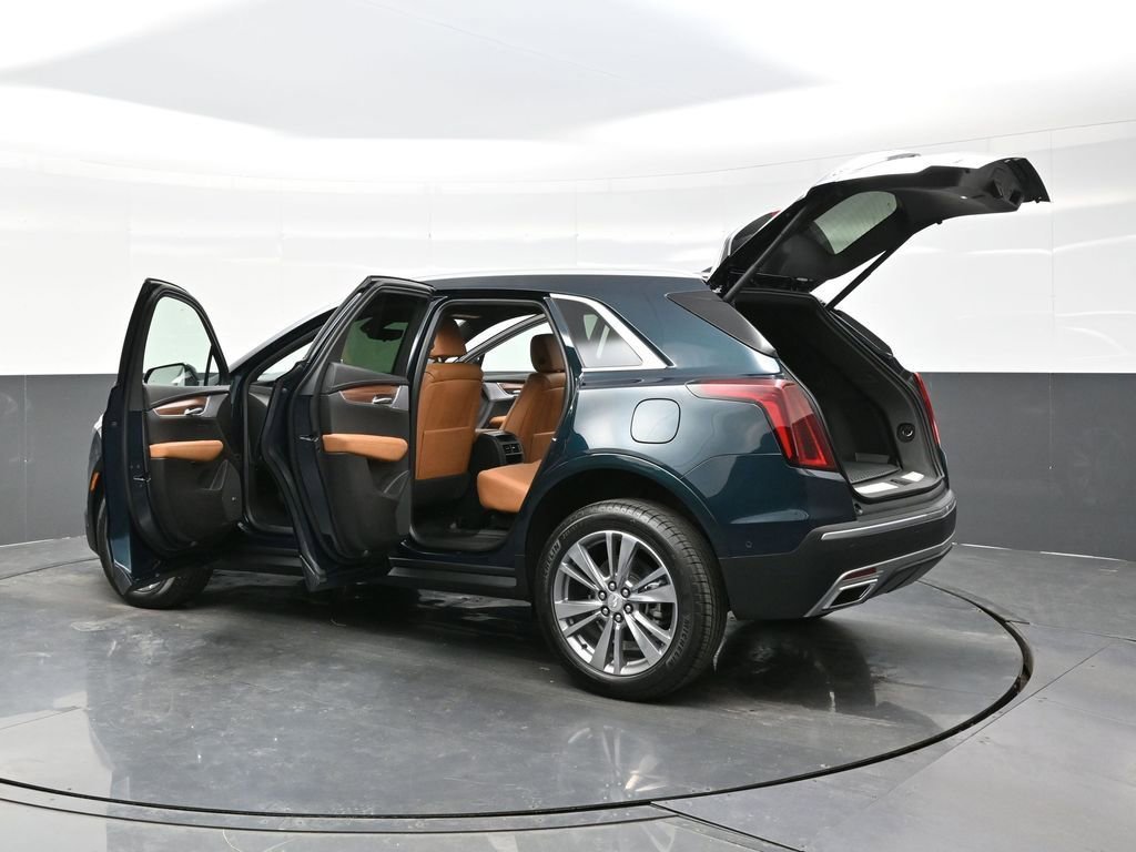 Used 2026 Emerald Lake Metallic Cadillac Premium Luxury image 63