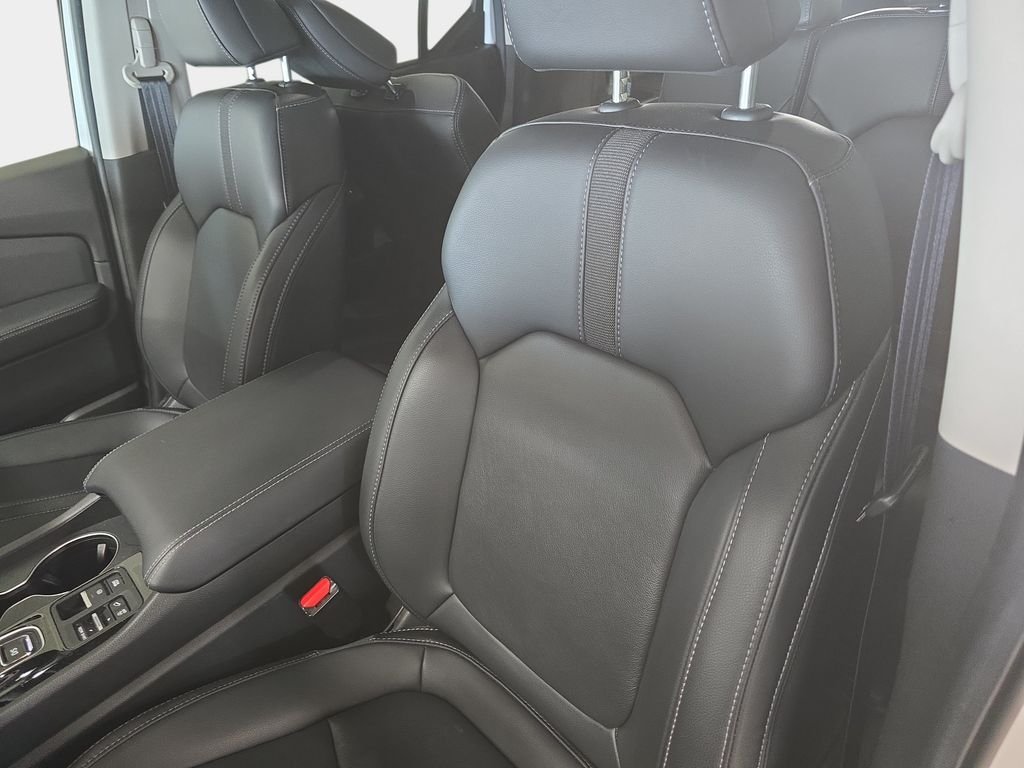 Used 2025 Platinum White Honda EX-L image 18