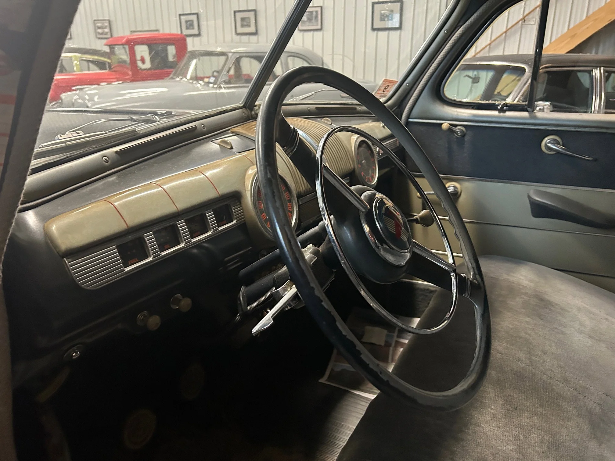 Used 1946 Black Ford  image 7
