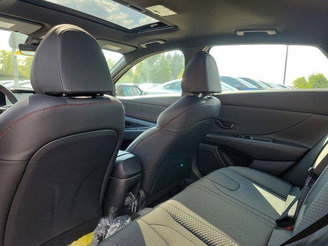 2025 Hyundai Elantra N Line - Photo 14