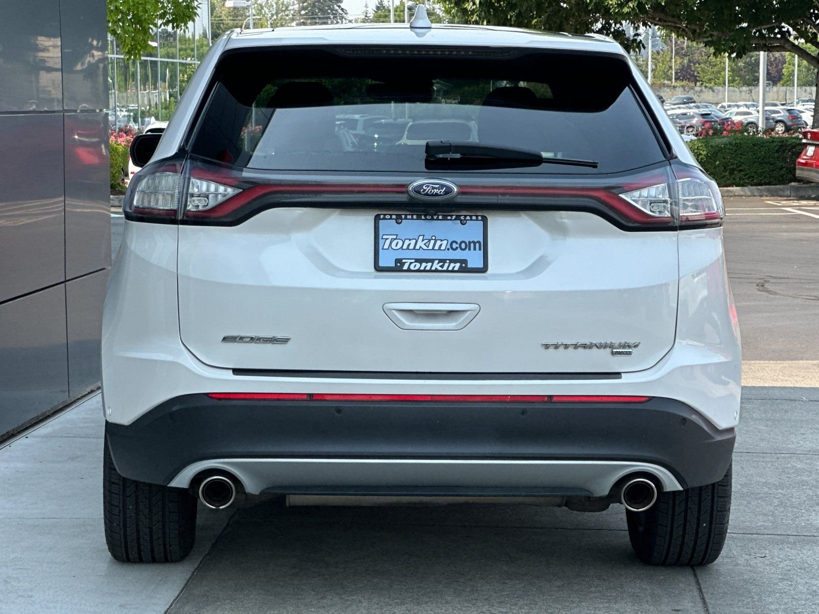 Used 2016 White Platinum Clearcoat Metallic Ford Titanium image 4