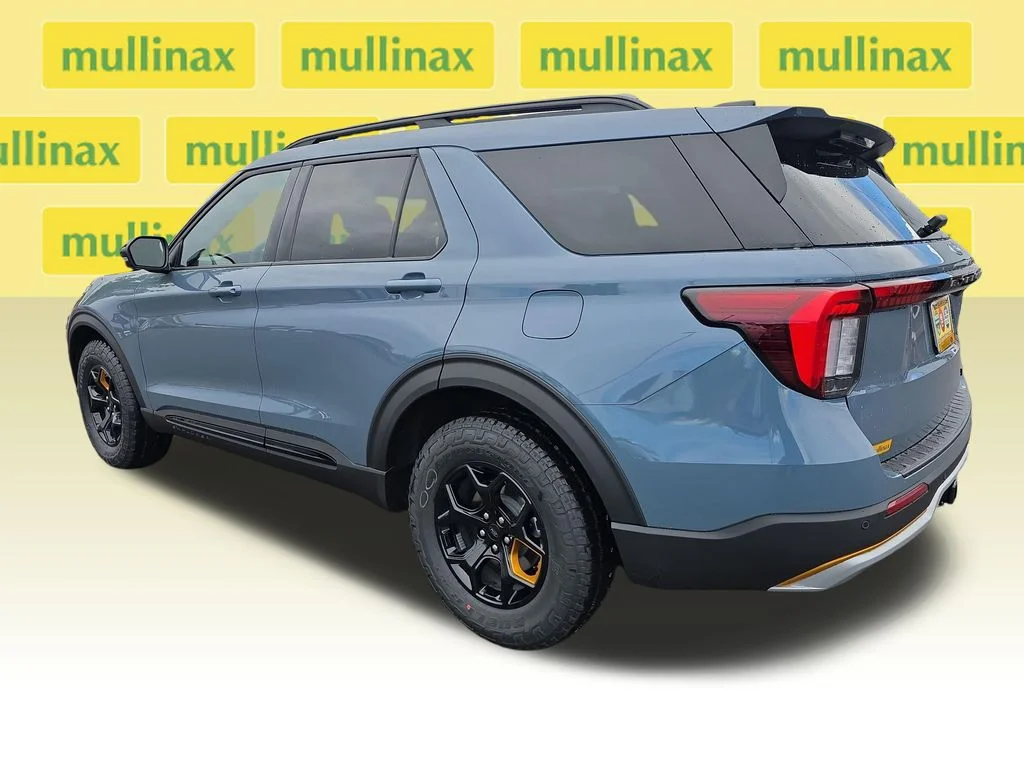 New 2026 Blue Ford Tremor image 6