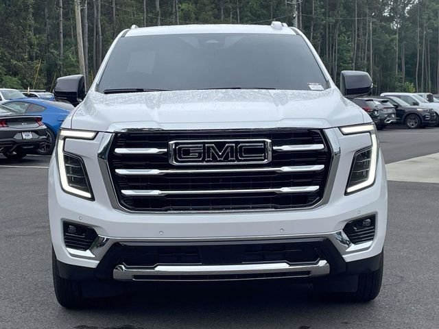 Used 2026 Summit White GMC Elevation image 28