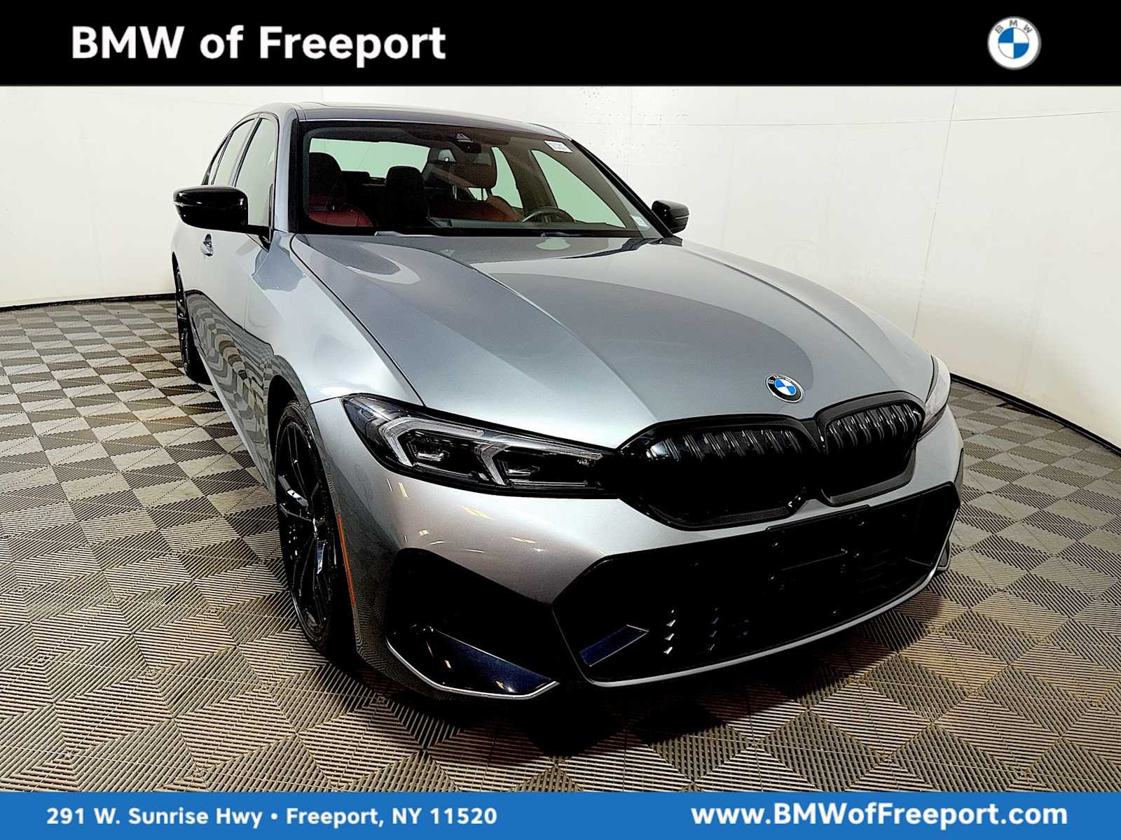 2023 BMW 3 Series 330i xDrive Sedan's photo