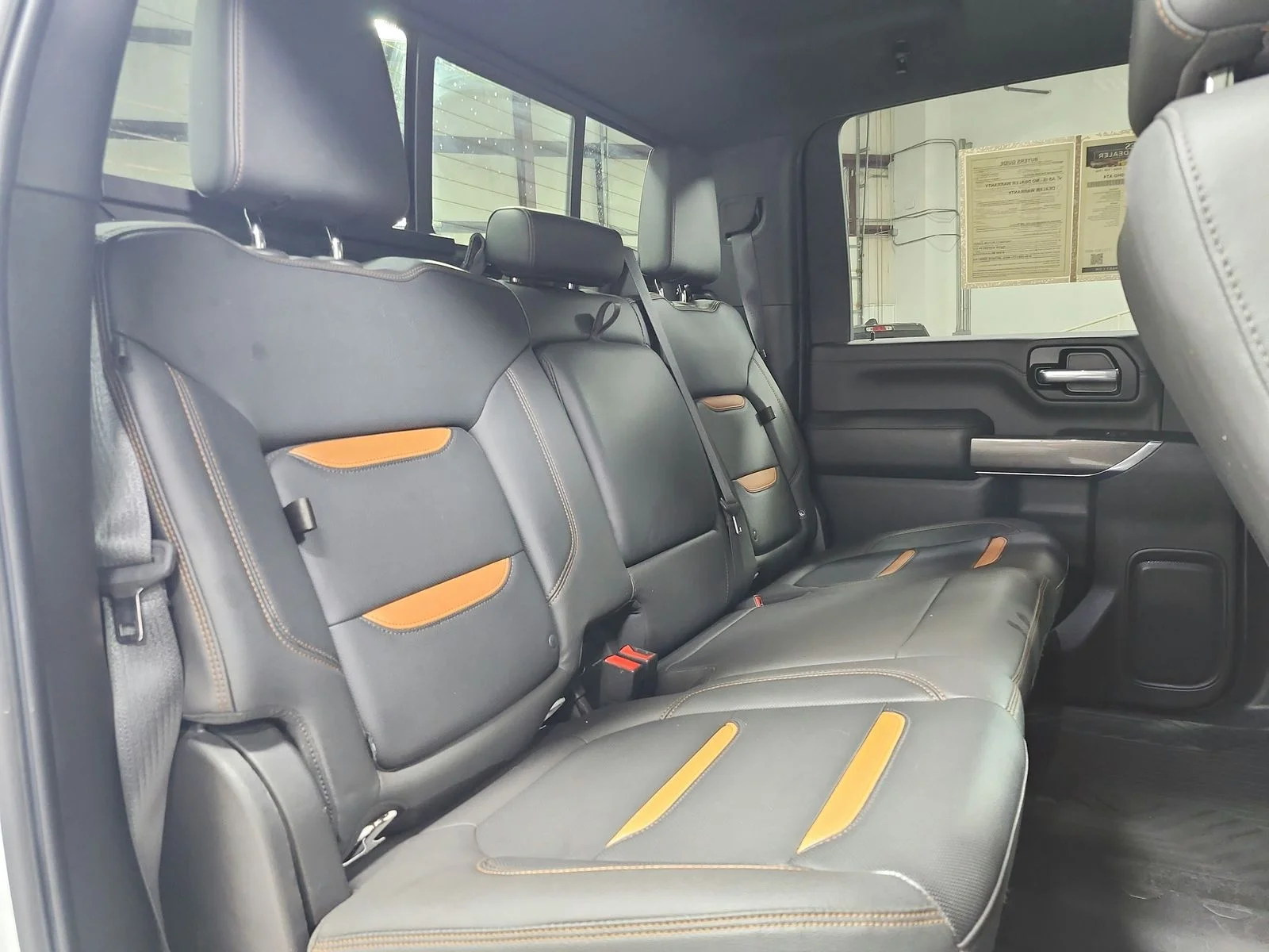 Used 2022 White GMC AT4 image 51