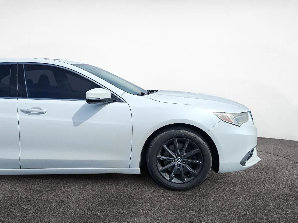 Used 2020 Platinum White Pearl Acura 2.4L (DCT) image 4