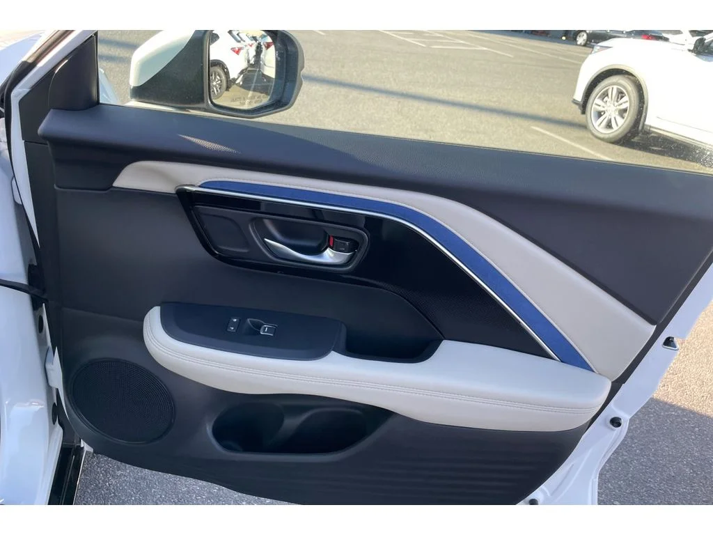 Used 2025 PLATINUM WHITE Acura w/A-Spec Package image 20