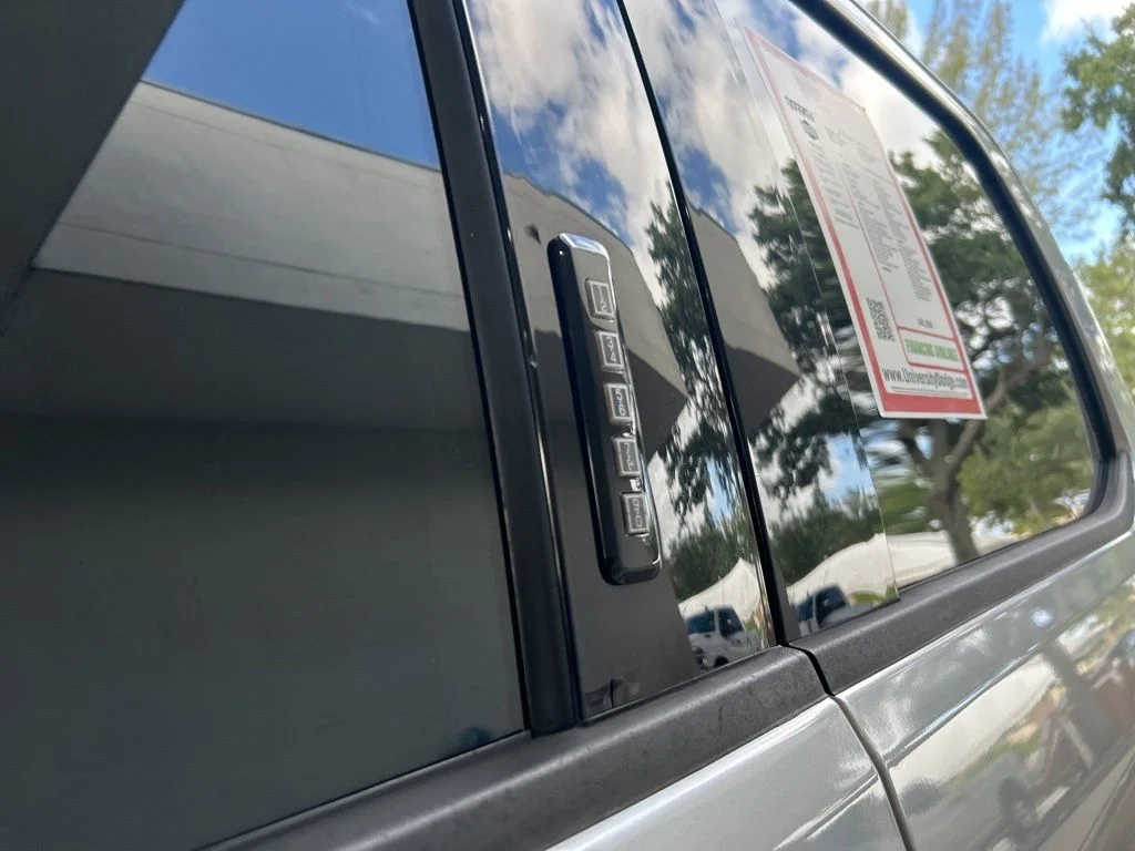 Used 2022 Silver Ford XLT image 17