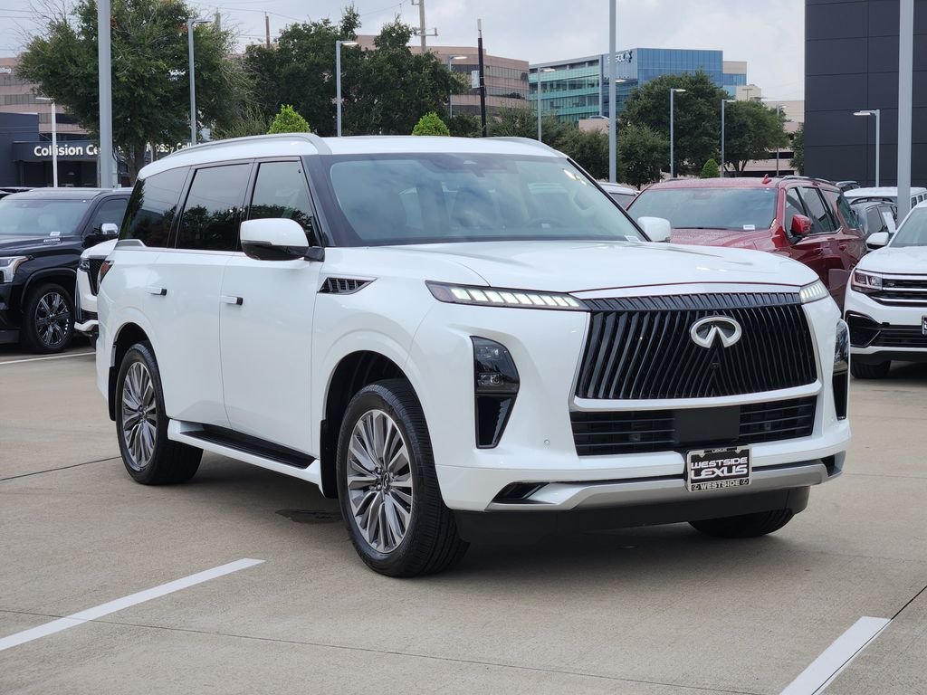 Used 2026 White INFINITI LUXE image 3