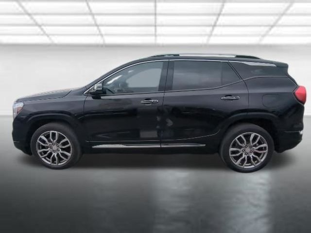 Used 2022 Ebony Twilight Metallic GMC Denali image 28