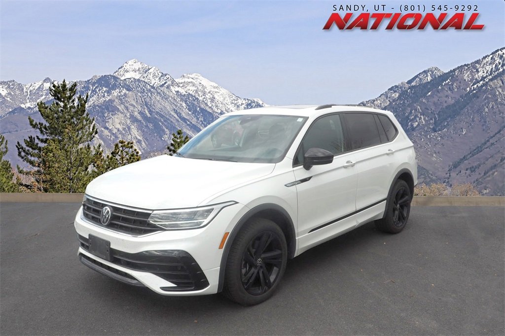 2024 Volkswagen Tiguan SE R-LINE BLACK