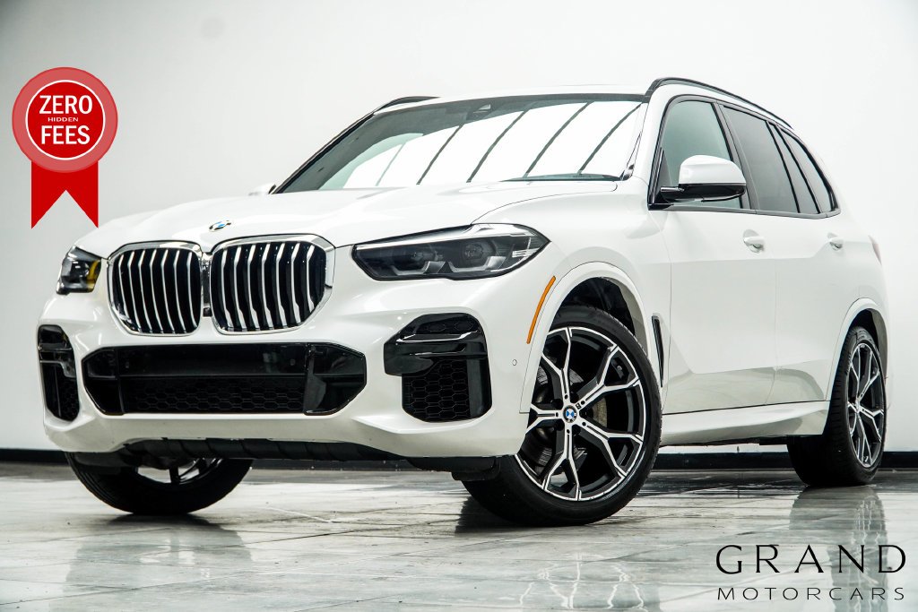 Used 2023 White BMW sDrive40i image 1