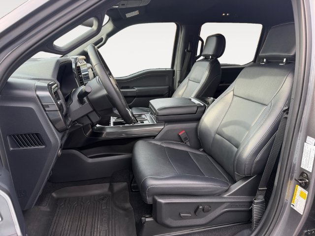 Used 2023 Gray Ford XLT image 12