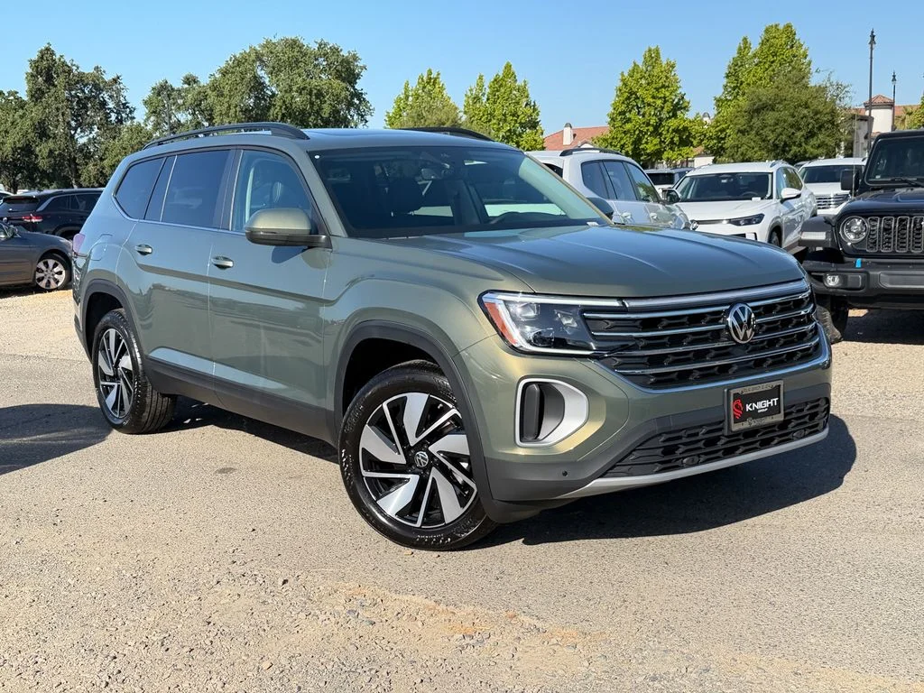 New 2026  Volkswagen SE w/Technology image 3