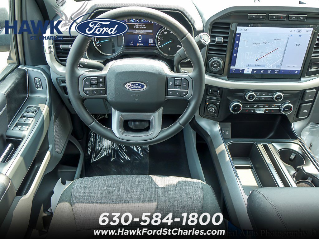New 2023 Agate Black Metallic Ford XLT image 12