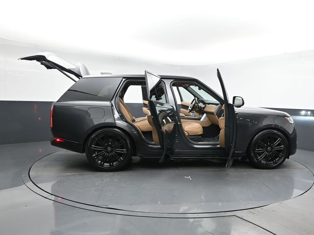 Used 2024 Black Land Rover Autobiography image 35
