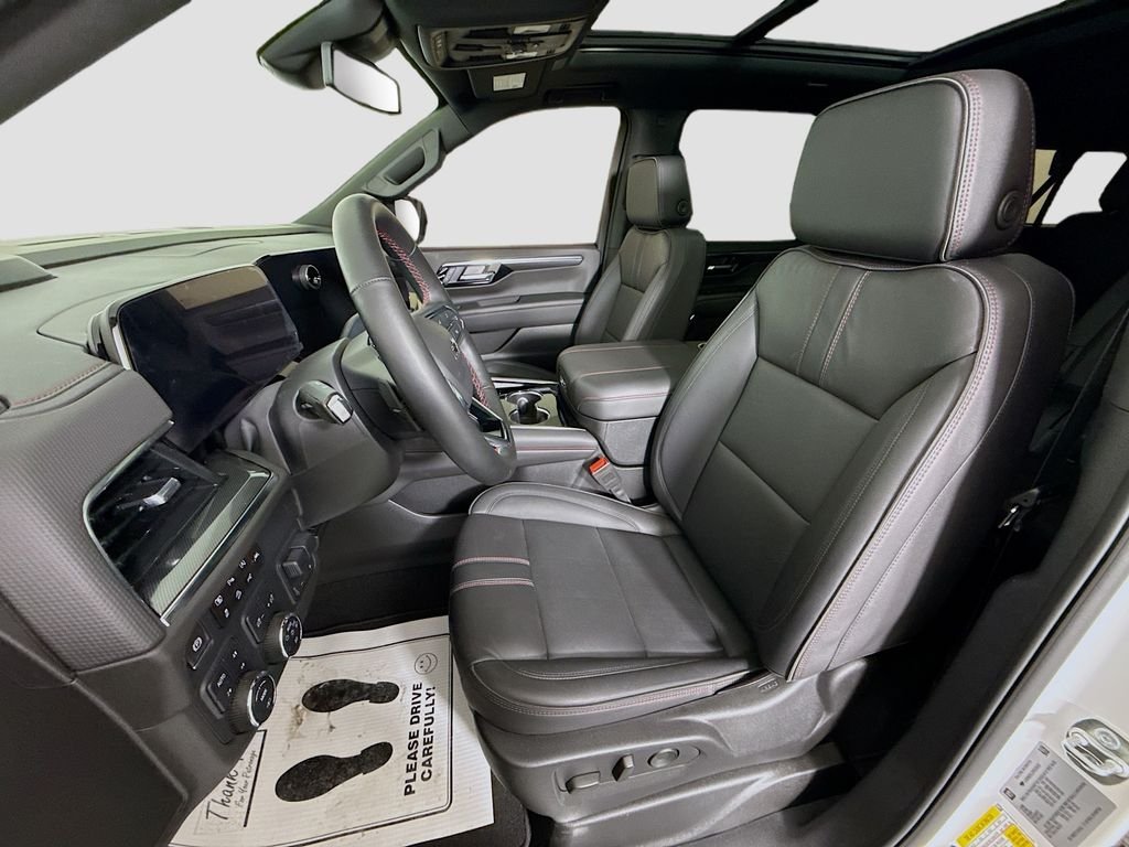 Used 2025 Beige Chevrolet RST image 22