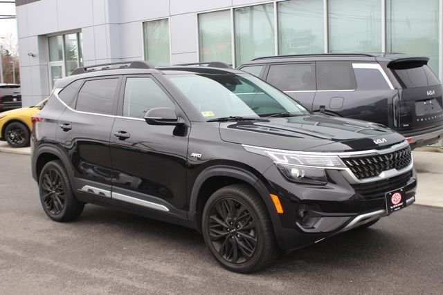 2023 Kia Seltos Nightfall