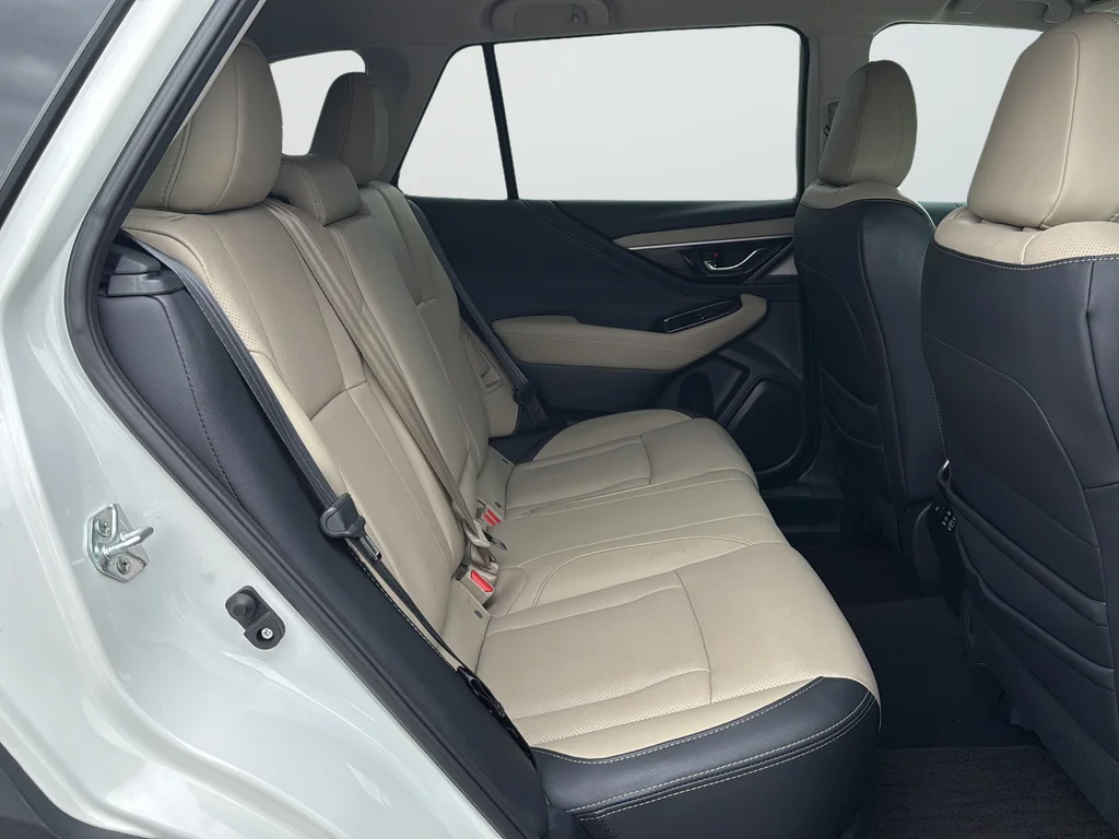 2023 Subaru Outback Limited - Photo 14