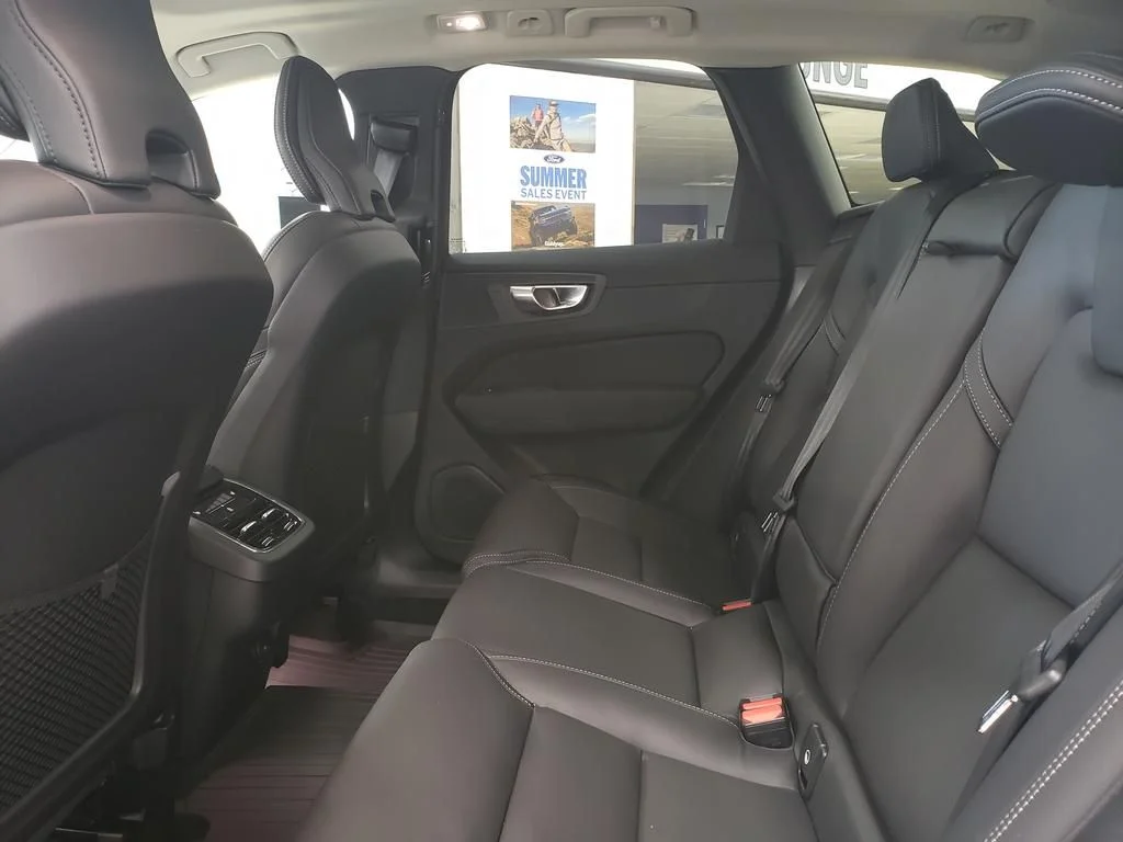 New 2026 Crystal White Volvo Ultra image 13