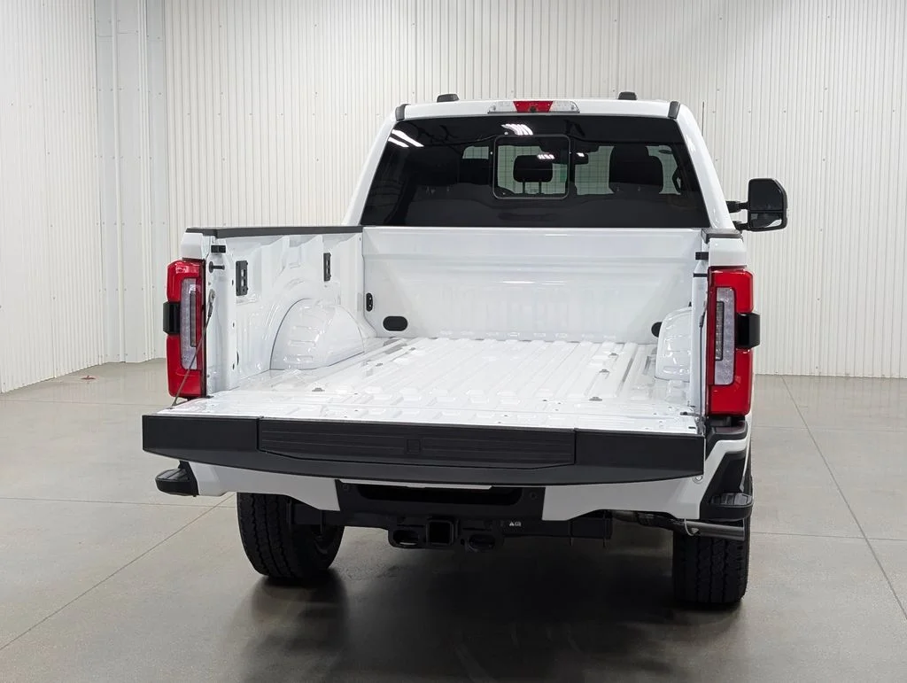 New 2026 Star White Metallic Tri-Coat Ford F-250® Platinum® image 28